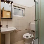 House Katunar