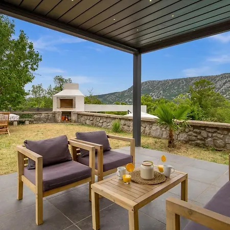 Holiday home House Katunar