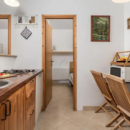 Holiday home House Katunar